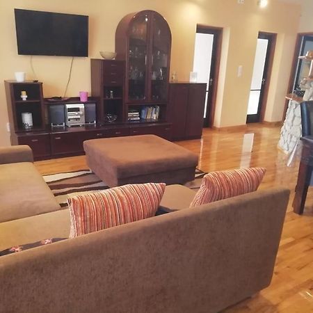 Sunfish Apartman Balatonszarszo Ngoại thất bức ảnh