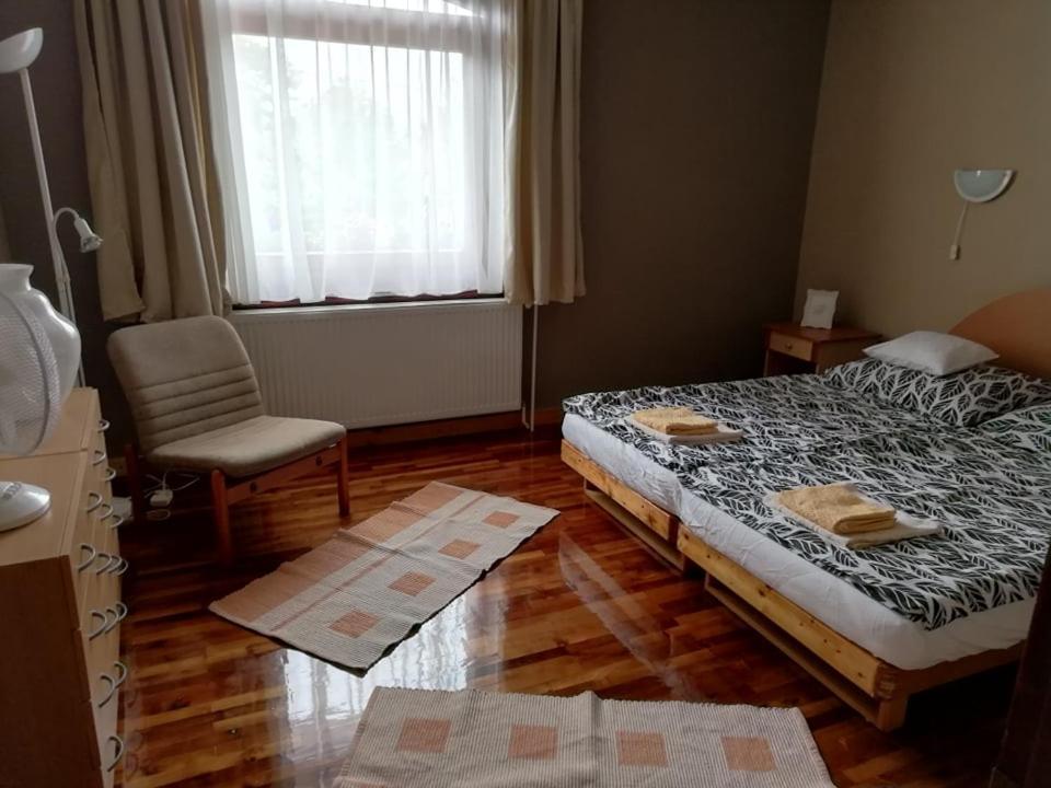 Sunfish Apartman Balatonszarszo Ngoại thất bức ảnh