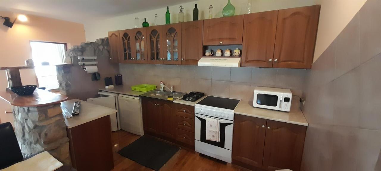 Sunfish Apartman Balatonszarszo Ngoại thất bức ảnh